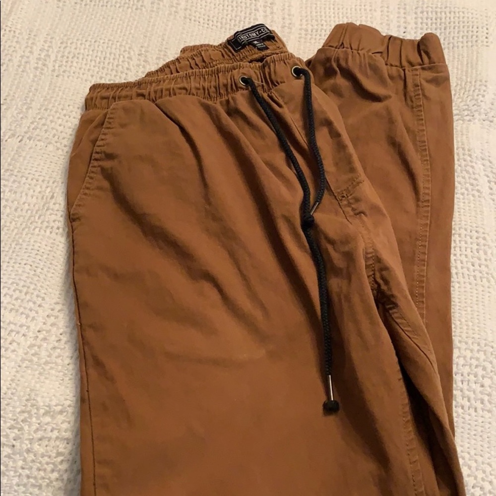 Men’s Joggers, dark tan, young men’s size XL